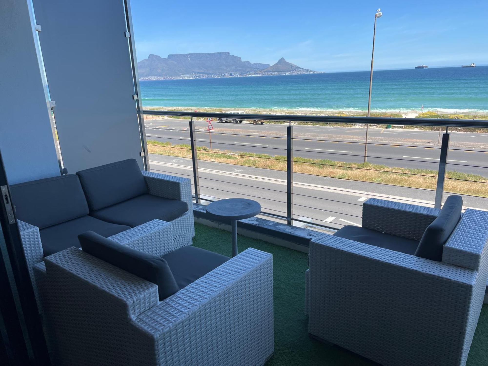 Blouberg Luxury Beachfront Apartment ブロウベルフストランド エクステリア 写真
