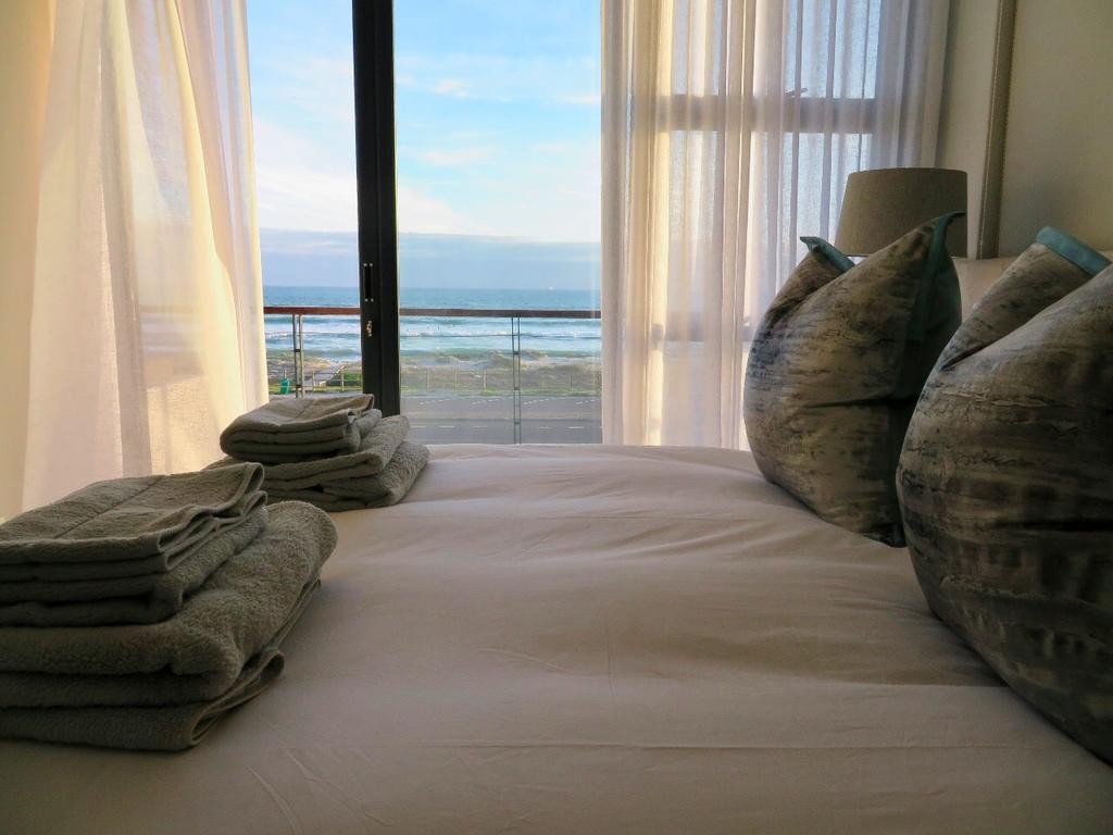 Blouberg Luxury Beachfront Apartment ブロウベルフストランド エクステリア 写真